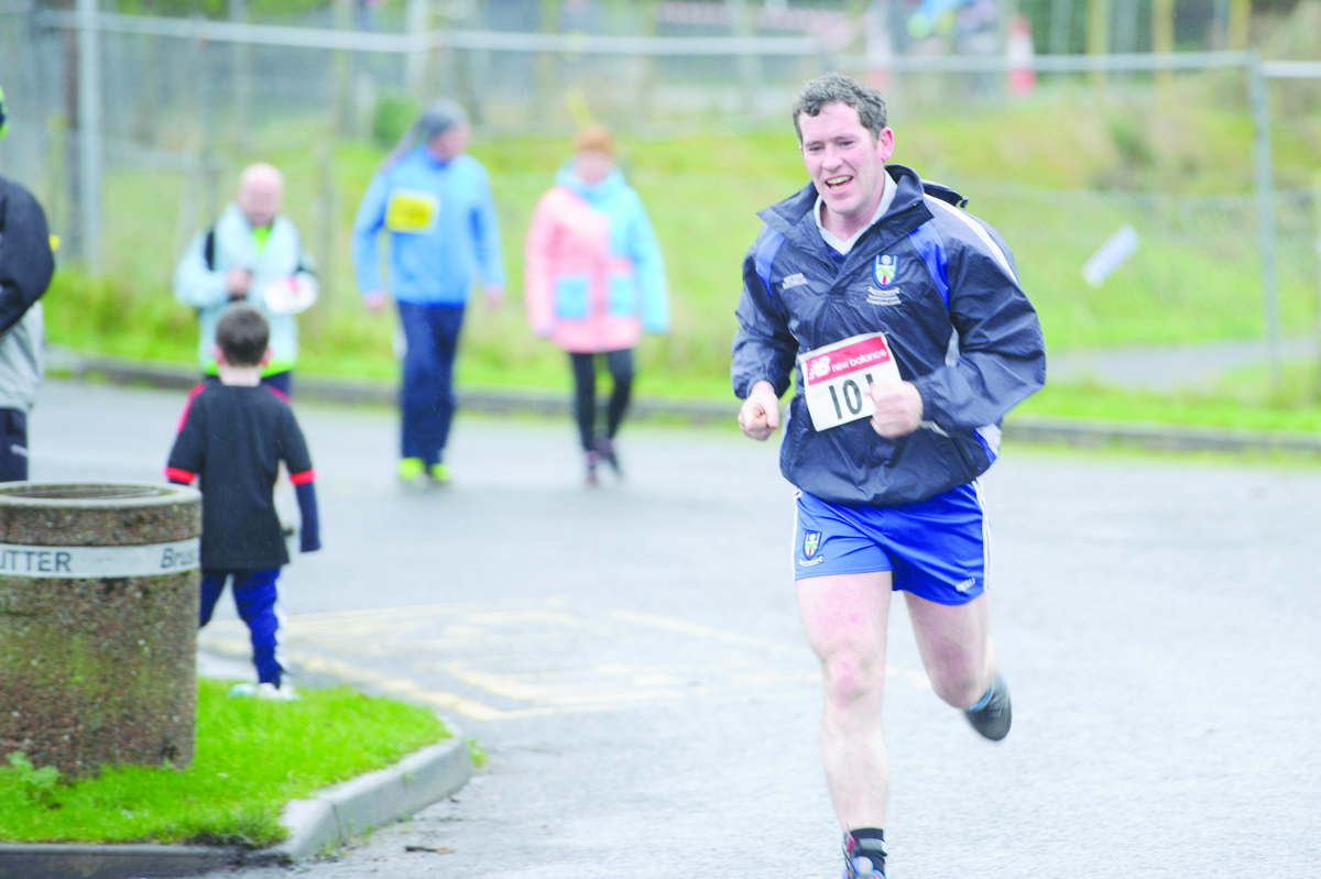 Hugh Sherlock as he reached the finish of the 10k. Â©Rory Geary/The Northern Standard